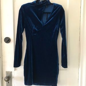 NWT Blue Velvet Long Sleeve Dress